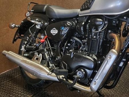 ベネリ IMPERIALE400 現車確認・対面販売をお願い致します。 10