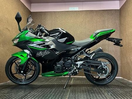 カワサキ ニンジャ 400 現車確認・対面販売をお願い致します。 14