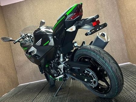 カワサキ ニンジャ 400 現車確認・対面販売をお願い致します。 19