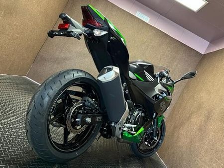 カワサキ ニンジャ 400 現車確認・対面販売をお願い致します。 9