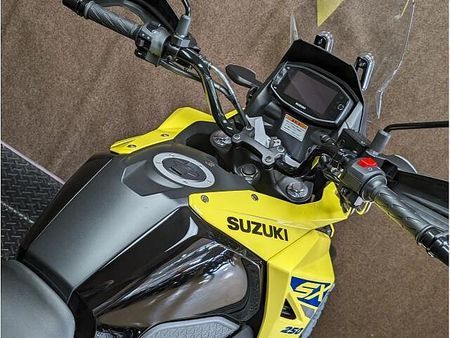 スズキ Vストローム250SX 現車確認・対面販売をお願い致します。 10