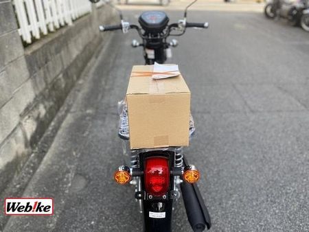 ホンダ クロスカブ50 登録諸経費は各社まちまちですが、プロスタクボは安心の6000円(登録・防犯)+自賠責のみ! 9