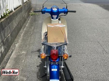 ホンダ スーパーカブ50 登録諸経費は各社まちまちですが、プロスタクボは安心の5000円(登録・防犯)+自賠責のみ! 13