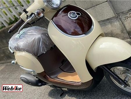 ホンダ ジョルノ 登録諸経費は各社まちまちですが、プロスタクボは安心の5000円(登録・防犯)+自賠責のみ! 21