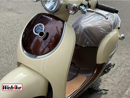 ホンダ ジョルノ 登録諸経費は各社まちまちですが、プロスタクボは安心の5000円(登録・防犯)+自賠責のみ! 22