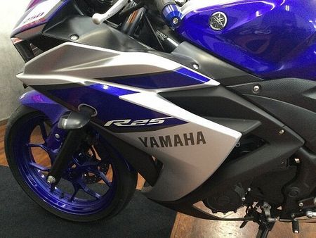 ヤマハ YZF-R25 【マル得車輌】YZF-R25【バーエンドカスタム!】 37