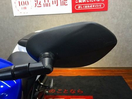 スズキ GSR750 GSR750 ABS【LEDヘッドライト・フェンダーレス☆】 19