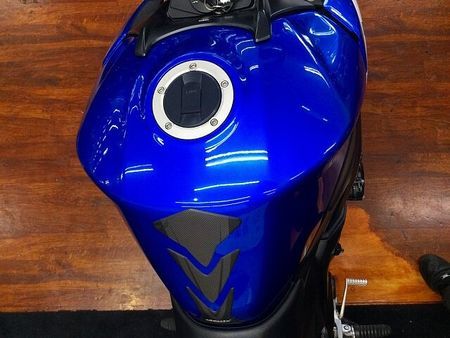 スズキ GSR750 GSR750 ABS【LEDヘッドライト・フェンダーレス☆】 33