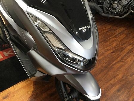 ホンダ PCX125 【マル得車輌】PCX【安心のUSBポート付き☆】 19