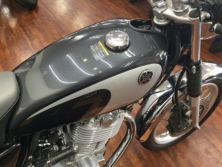 ヤマハ SR400 【マル得車輌】SR400【 Final Edition☆インジェクションモデル☆】 21