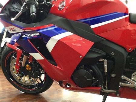 ホンダ CBR600RR CBR600RR ABS【クイックシフター標準装備☆】 36