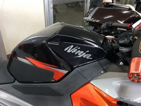カワサキ ニンジャ 400 Ninja 400【便利なUSBポート2つ付き☆】 17