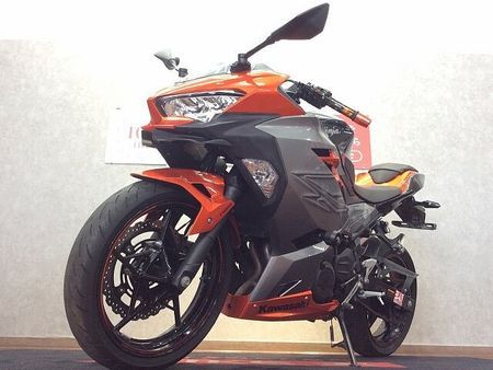 カワサキ ニンジャ 400 Ninja 400【便利なUSBポート2つ付き☆】 3
