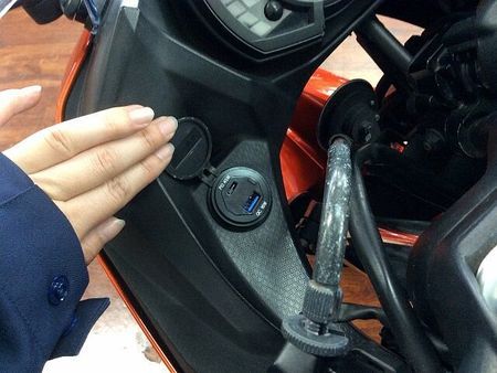 カワサキ ニンジャ 400 Ninja 400【便利なUSBポート2つ付き☆】 38
