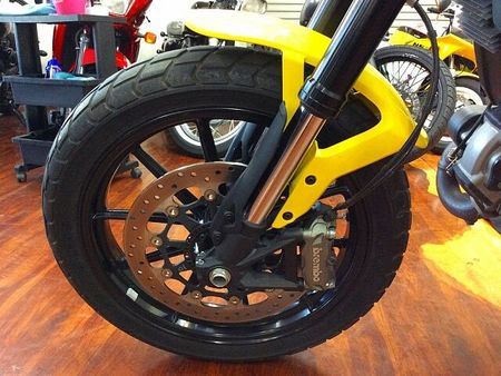 ドゥカティ Scrambler Urban Enduro Scrambler Icon【フルノーマル車両】 26