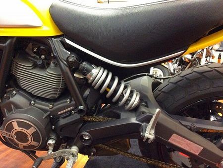 ドゥカティ Scrambler Urban Enduro Scrambler Icon【フルノーマル車両】 29