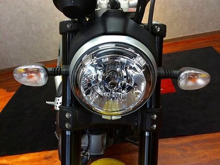 ドゥカティ Scrambler Urban Enduro Scrambler Icon【フルノーマル車両】 33