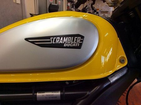 ドゥカティ Scrambler Urban Enduro Scrambler Icon【フルノーマル車両】 38