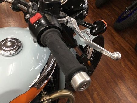 トライアンフ BONNEVILLE T100 Bonneville T100【レトロな見た目が魅力☆】 18
