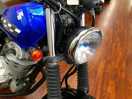 スズキ グラストラッカー ビッグボーイ Grass Tracker BIGBOY【スタイリッシュなシングルバイク☆】 20