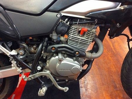 ホンダ XR230モタード XR230 MOTARD【キャブレターモデル☆使い勝手の良いモタード☆】 23