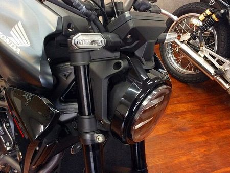 ホンダ CB250R CB250R【軽くて取り回しのしやすいネイキッド☆】!! 20