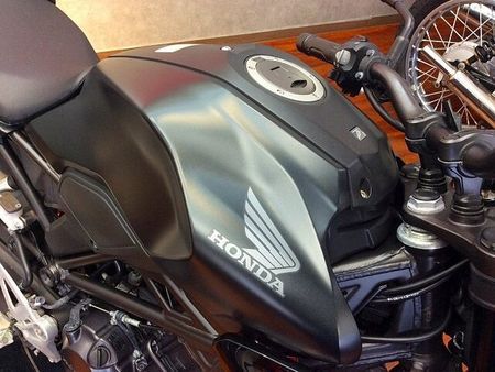 ホンダ CB250R CB250R【軽くて取り回しのしやすいネイキッド☆】!! 27
