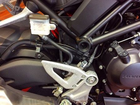 ホンダ CB250R CB250R【軽くて取り回しのしやすいネイキッド☆】!! 35
