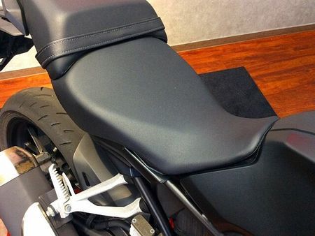 ホンダ CB250R CB250R【軽くて取り回しのしやすいネイキッド☆】!! 39