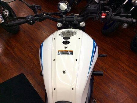 ヤマハ XSR700 XSR700 ABS【エンジンスライダー・サイドバックサポート・USB】 18