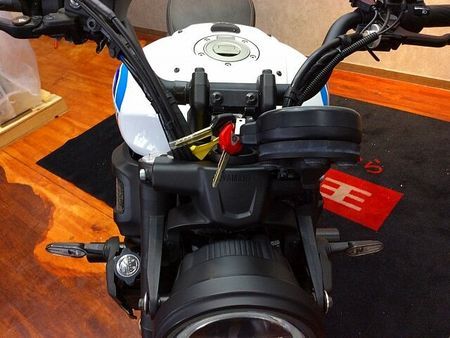 ヤマハ XSR700 XSR700 ABS【エンジンスライダー・サイドバックサポート・USB】 33