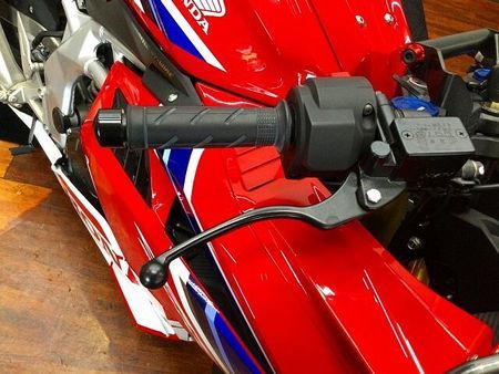 ホンダ CBR250RR (MC51) CBR250RR【低走行!マルチバー・USBポート付き☆】 35