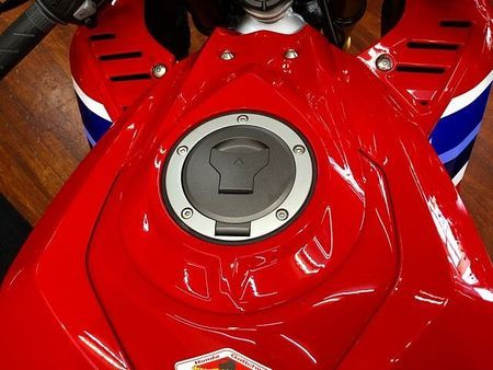 ホンダ CBR250RR (MC51) CBR250RR【低走行!マルチバー・USBポート付き☆】 37