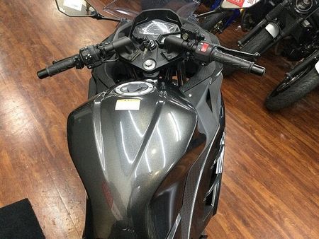 カワサキ ニンジャ 250 Ninja 250【スリッパークラッチ搭載で安定した走り☆】 18
