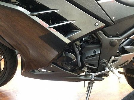 カワサキ ニンジャ 250 Ninja 250【スリッパークラッチ搭載で安定した走り☆】 27