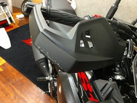 スズキ Vストローム250 V-Strom 250【ヘルメットホルダー・ハンドルブレース】 16