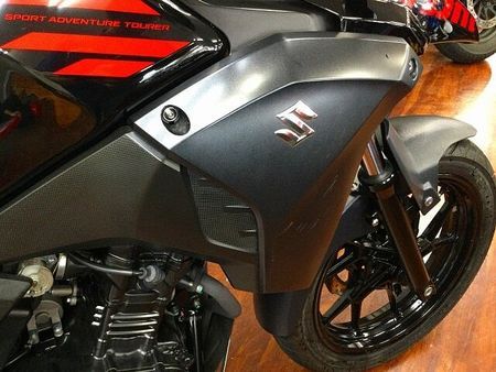 スズキ Vストローム250 V-Strom 250【ヘルメットホルダー・ハンドルブレース】 32
