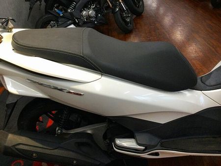 ホンダ PCX150 PCX150【ボックスを付けることが出来るリアキャリアカスタム☆】 25