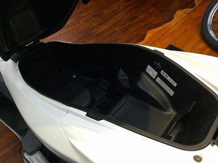 ホンダ PCX150 PCX150【ボックスを付けることが出来るリアキャリアカスタム☆】 36