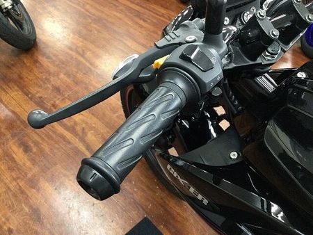 スズキ ジクサー 150 GIXXER 150【軽量コンパクトで便利な一台☆】 21