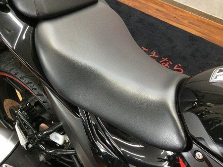 スズキ ジクサー 150 GIXXER 150【軽量コンパクトで便利な一台☆】 35