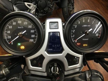 ホンダ CB1100 RS CB1100RS Final Edition【エンジンスライダー・USB2口・レバー】 7