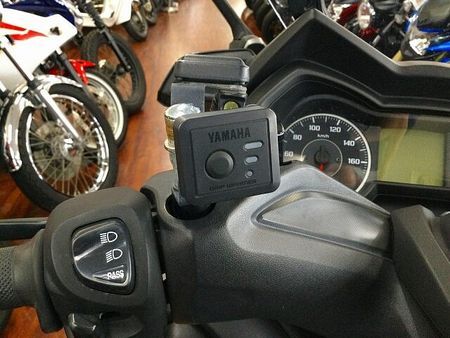 ヤマハ XMAX 250 XMAX ABS【グリップヒーター・バックレスト付きグラブバー・リアサス】 36