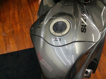 スズキ HAYABUSA 隼【前後ドライブレコーダー・フェンダーレス・シングルシート】 37