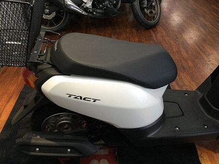 ホンダ タクト ベーシック TACT【便利な前後キャリア付き☆】 22