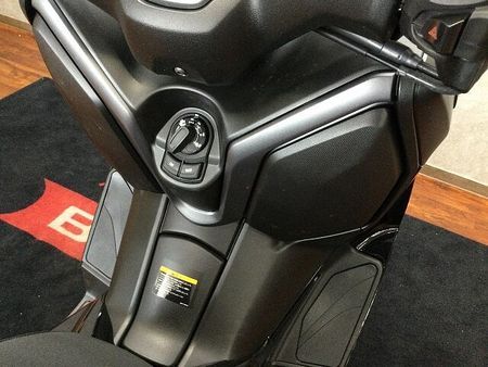 ヤマハ XMAX 250 XMAX ABS【2025年インジェクションモデル・キーレス】 21
