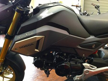 ホンダ グロム GROM【マルチバー・フォグランプ・メットホルダー・レバー・リアキャリア・USB2口・DC 26
