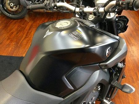 ヤマハ MT-09 MT-09 ABS【エンジンスライダー・エンジンプロテクター・フェンダーレス・MRAスクリ 26