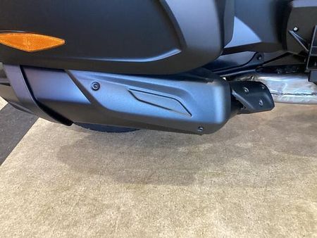 BRP Can-Am SPYDER F3 Limited 新車の事はメーカー正規取扱店の当店にお任せ下さい! 36