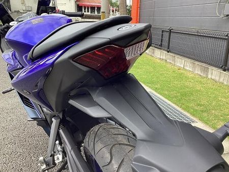 ヤマハ YZF-R25 新車の事はメーカー正規取扱店の当店にお任せ下さい! 21